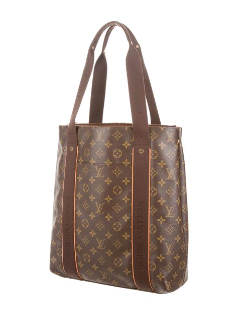 cabas louis vuitton homme|louis vuitton cabas beaubourg tote.